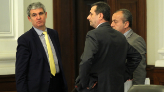 КНСБ настоя за 2017-а: 700 лв. минимум заплата за висшисти, работещи по специалността си