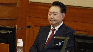 Опозиционната Демократическа партия на Южна Корея призова на 17 март