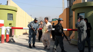 Афганистанските власти отстраниха 27 висши полицаи от постовете им