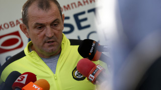Старши треньорът на Славия Златомир Загорчич заяви че му трябват