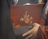 Варненци посрещнаха мощите на Света Параскева Римска