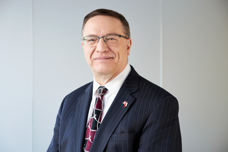 Джоел Ийкър, Westinghouse