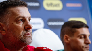 Младен Кръстаич няма намерение да напуска българския национален отбор по