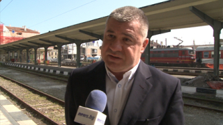 инж. Ивайло Дженев: По 500 души работят дневно по ремонта на Централна гара в София