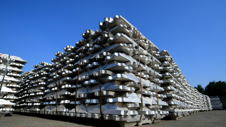 Цената на алуминия достигна рекордни стойности от над 3 300 долара за тон