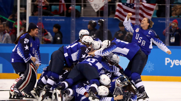 САЩ излъга след дузпи Канада в дамския хокеен финал
