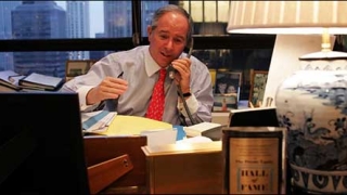 Blackstone излиза „пред публика”