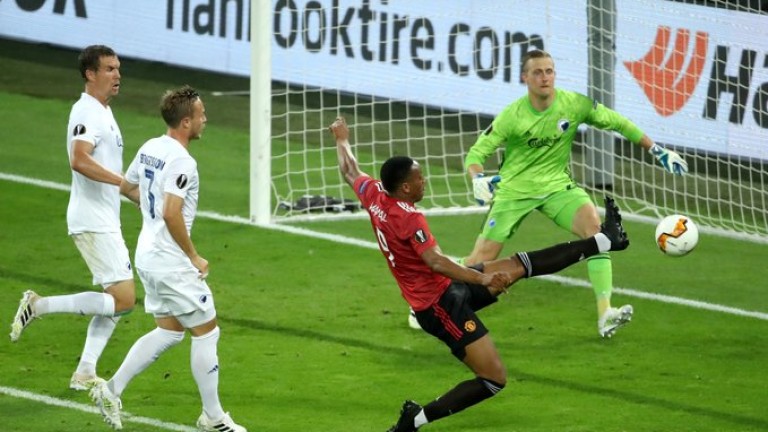 Манчестър Юнайтед победи Копенхаген с минималното 1:0 в мач от
