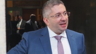 Нанков категоричен - не е водил насила Андрей Цеков при Пеевски