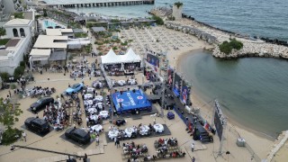 Сила боен дух неочаквани обрати бойци готови да нанасят нокаути