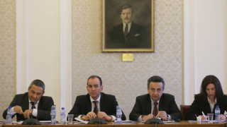 Искахме да отворим КТБ, политиците не се разбраха, обяви шефът на БНБ