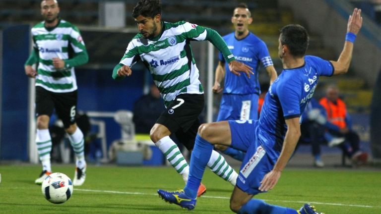 Резултат с изображение за португалският футболен отбор Академика