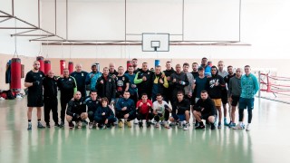 България ще бъде представена от двама боксьори на 60 ото издание