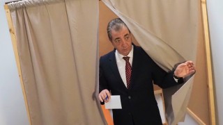 Новите столични общинари притеснени да не влязат в спиралата на Народното събрание