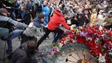 Арестуваха двама в Киев, опитали да разгърнат банер с Георгиевски лентички