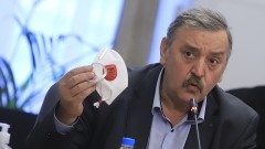 Проф. Тодор Кантарджиев: Задължителните маски срещу COVID-19 няма да се върнат