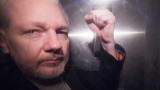 Договор между САЩ и Великобритания забранявал екстрадицията на Асандж