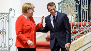 Срещата между френския президент Еманюел Макрон и германския канцлер Ангела