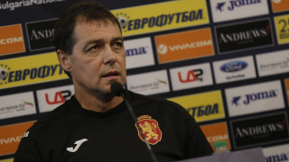 Селекционерът на националния отбор на България Петър Хубчев даде официална