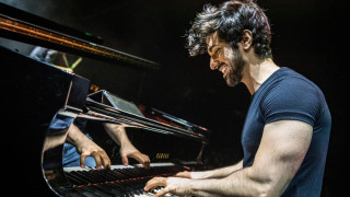 За много хора името на Евгени Генчев стана известно покрай