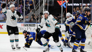 Сан Хосе Шаркс се наложи над Сейнт Луис Блус с