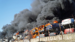 Автоморгата в Хасково в която при голям пожар изгоряха над