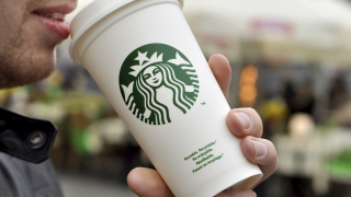Starbucks пуска в действие ново оръжие за скок в продажбите
