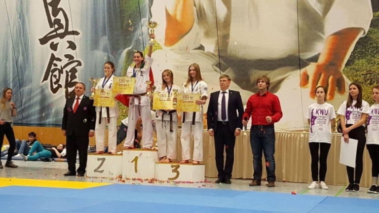 България с петима европейски шампиони по карате киокушин
