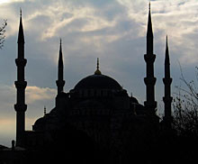 Турция строи 50 джамии в университетите 