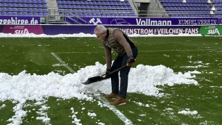 Българският треньор на Ерцгебирге Ауе Павел Дочев бе изгонен