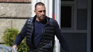 Футболната федерация в Кипър наказа Ивайло Петев заради твърденията че