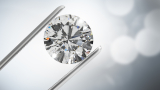 28-каратов диамант за $2 115 000 стана най-скъпото бижу, продадено на онлайн търг
