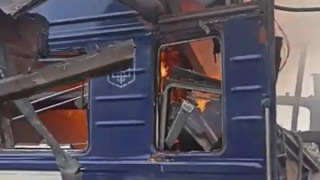 Русия удари влак с пътници на гара в Сумска област