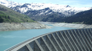 Строителството на нови водноелектрически централи в Румъния на надморска височина