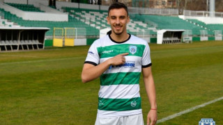 ЦСКА ще привлече Илиан Илиев младши съобщи Gong bg 25 годишният футболист е свободен