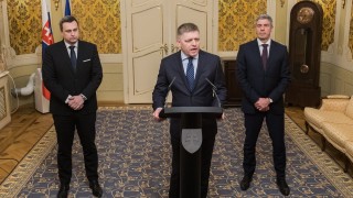 Президентът на Словакия Андрей Киска прие оставката на премиера Роберт