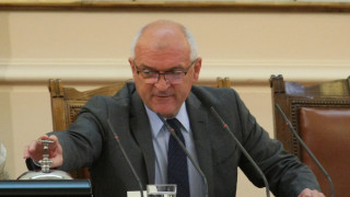 За Главчев ваканцията на парламента започва със стабилна власт