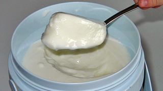 Обезмасленият йогурт е вреден за бременните жени