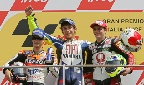 Валентино Роси с рекорд при победа на „Муджело”