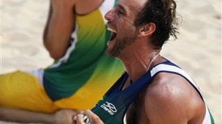 Американци и бразилци ще спорят за титлата в плажния волейбол при мъжете