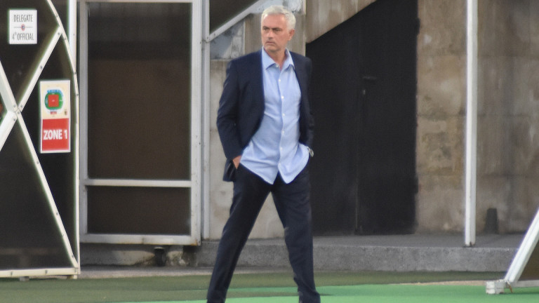 Жозе Моуриньо се похвали с подарък от Пловдив