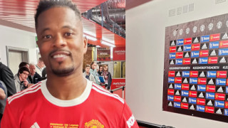 Стартира благотворителен търг за фланелката на Левски с името на