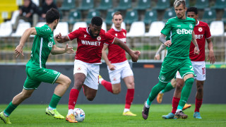 Футболистите на Хебър играят до края на сезона за шестцифрени