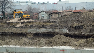 До средата на август се очаква да приключи по голямата част