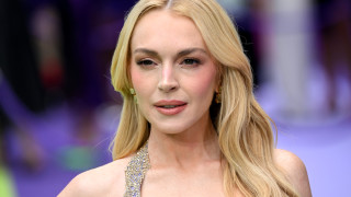 Въпреки че звездата ѝ изгрява именно в Холивуд още когато