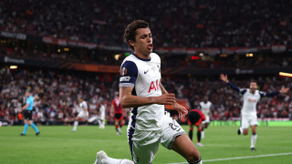 Настоящият носител на ФА Къп Кристъл Палас проявява интерес към нападателя