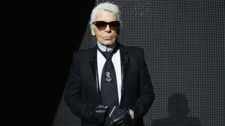 За творческия директор на Chanel Карл Лагерфелд който почина през
