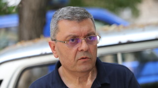 Полицейските служители искат спокойствие и политическата интервенция да спре Това