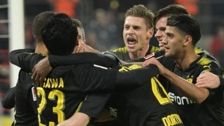 Борусия Дортмунд спечели по сравнително лесен начин домакинството си на