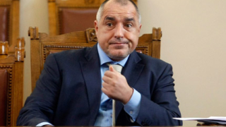 Няма да пипаме данъците, кълне се Борисов в парламента